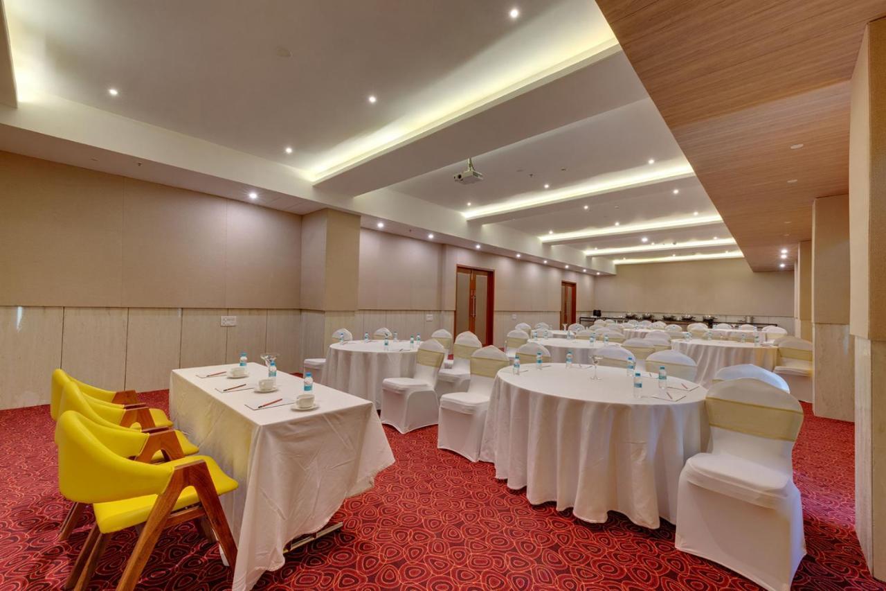 Viola Beacon Resort, Lonavala Eksteriør bilde